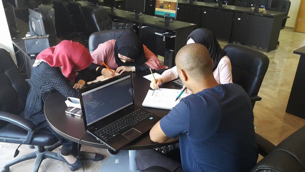 14375202_1152961701440047_830815999_o